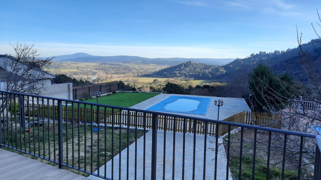 Chalet Con Piscina Y Bbq Para 10 Personas 圣马丁德瓦尔德 外观 照片