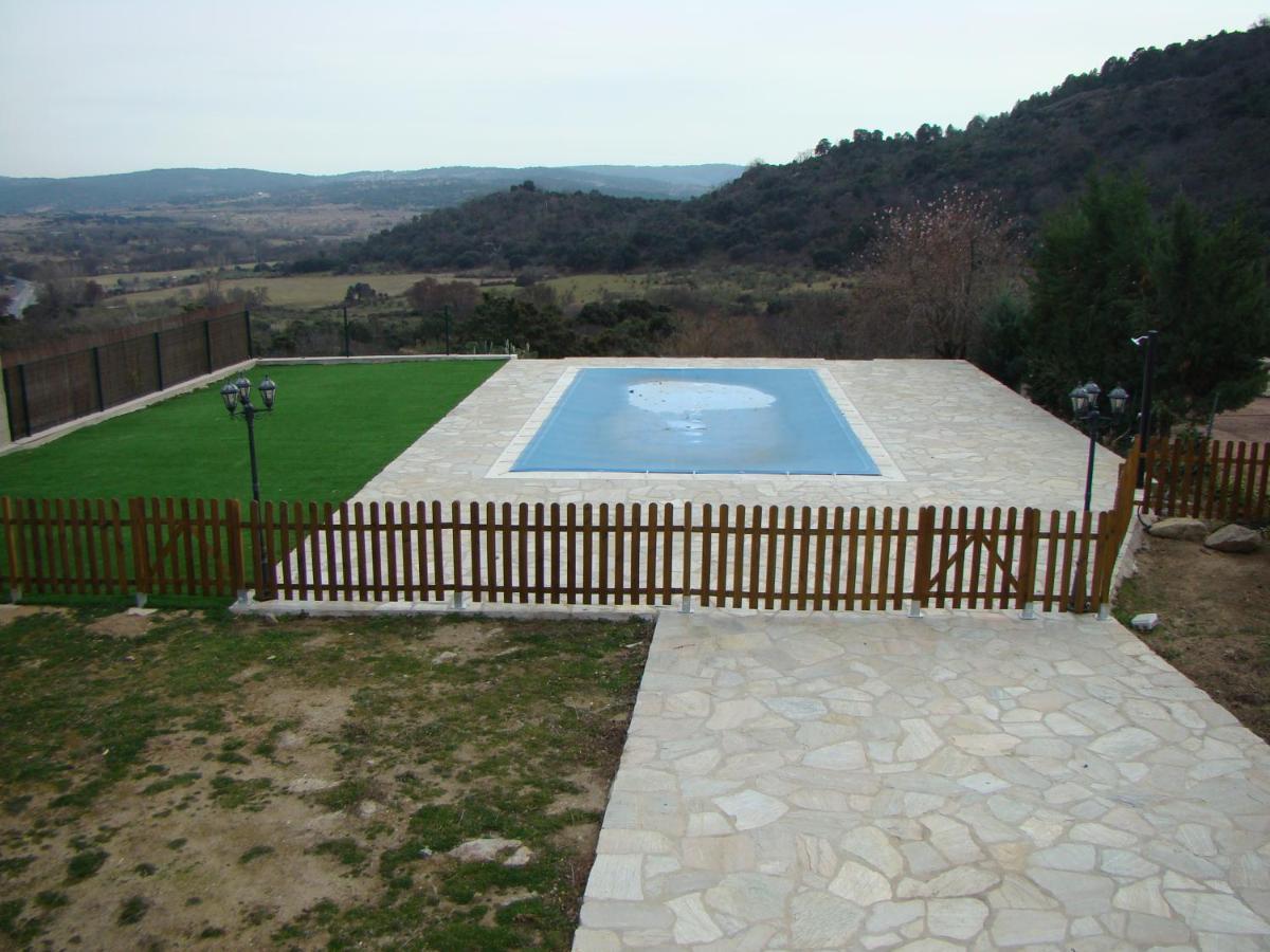 Chalet Con Piscina Y Bbq Para 10 Personas 圣马丁德瓦尔德 外观 照片
